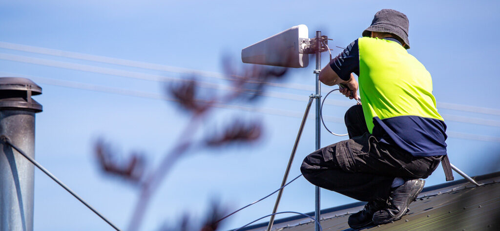 Choosing a suitable mast/pole for your antenna